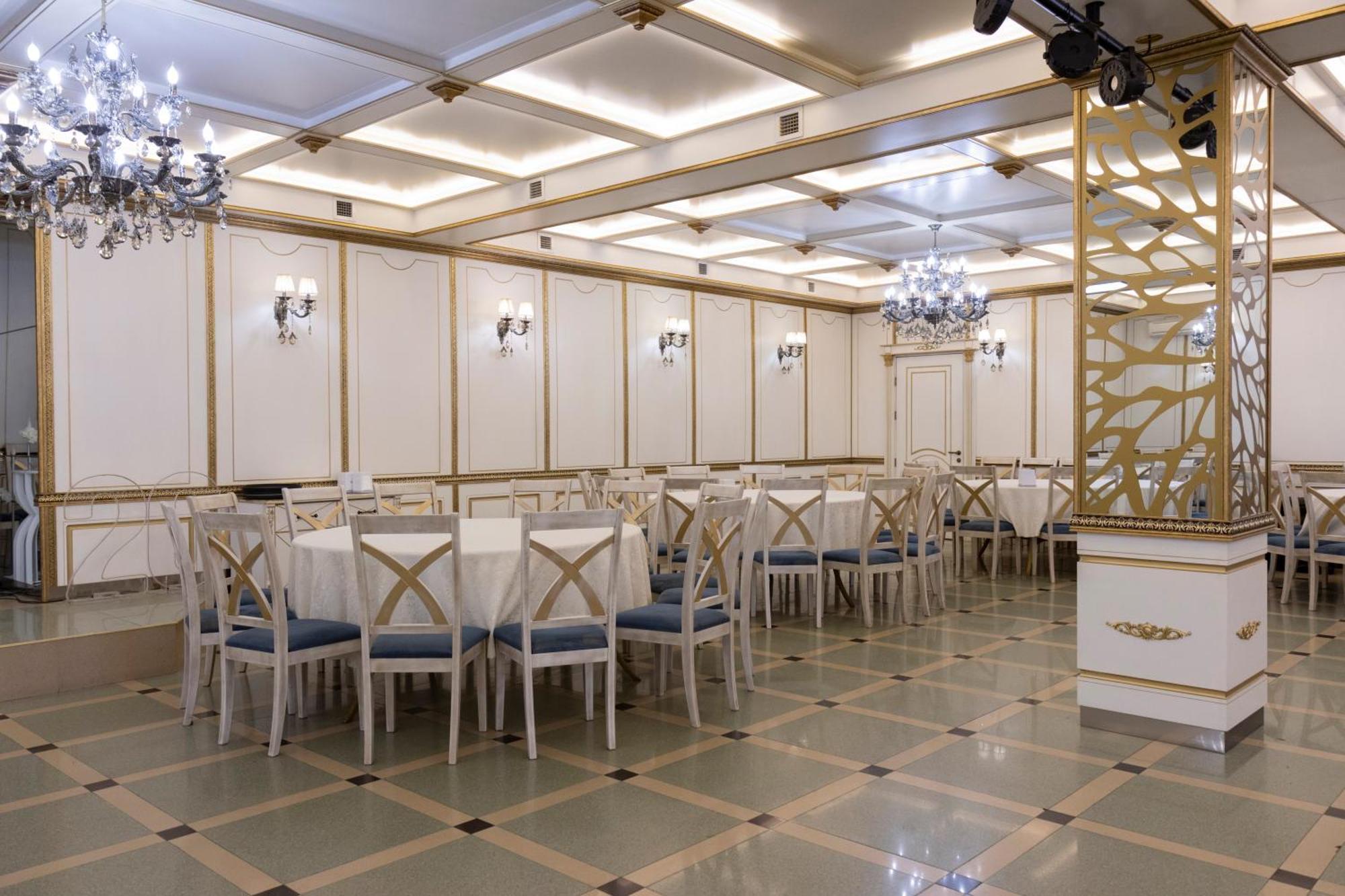 Parvana Hotel Gyumri Exterior photo