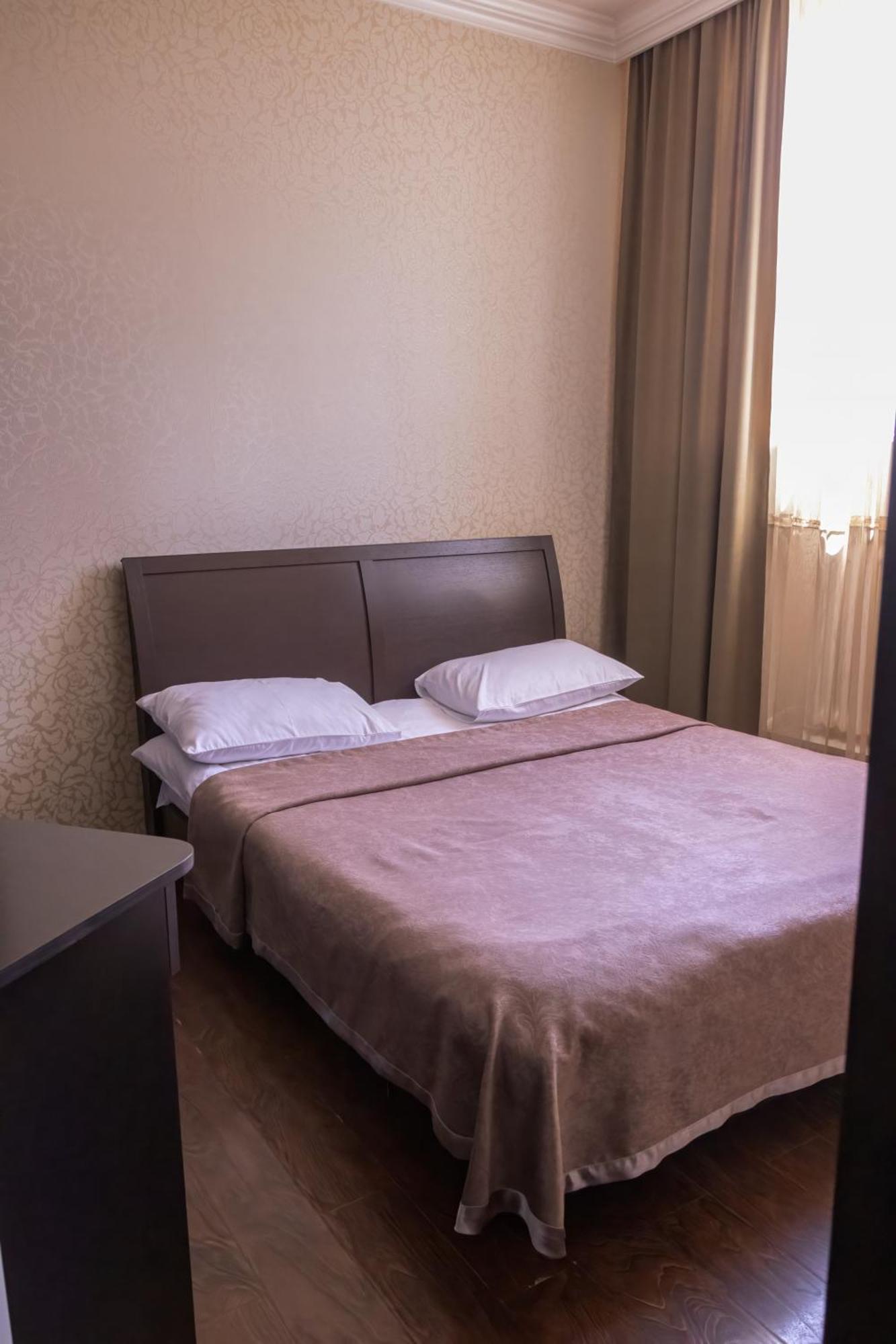 Parvana Hotel Gyumri Exterior photo